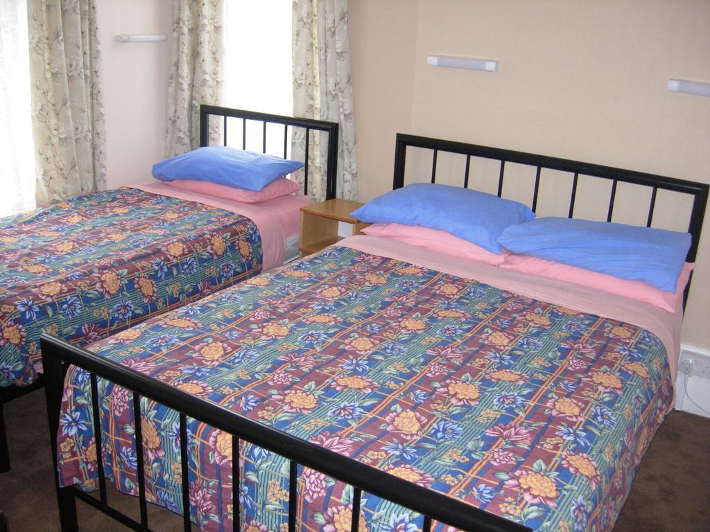 Longfield Guest House Dover Rum bild